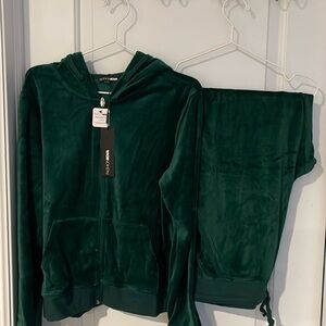 listing-status-banner